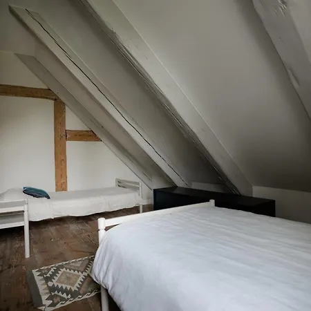 Gut Zahren Apartmán *