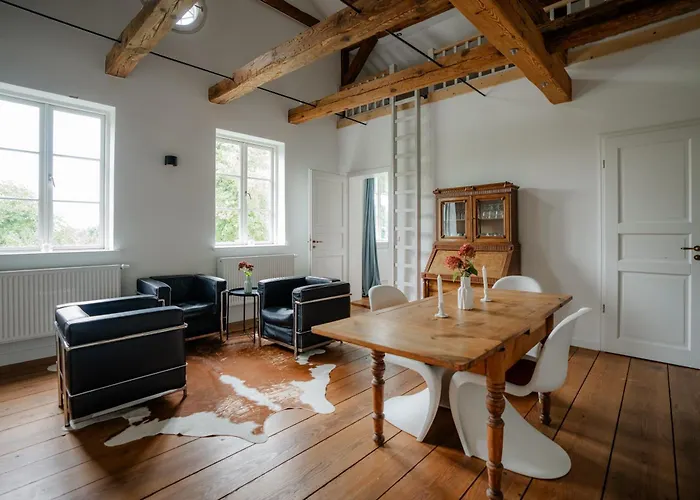 アパート Gut Zahren