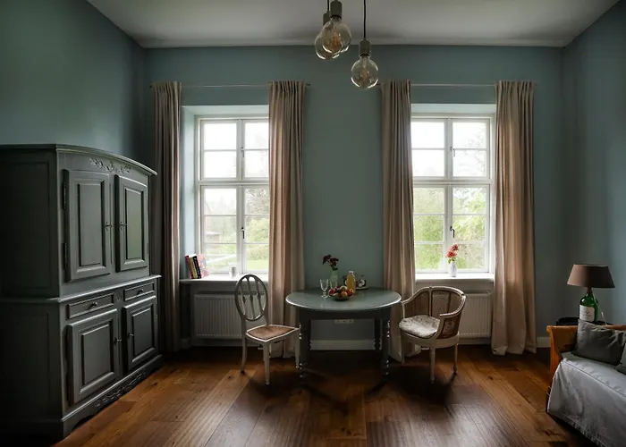 アパート Gut Zahren