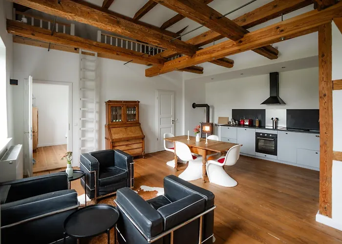 Gut Zahren アパート